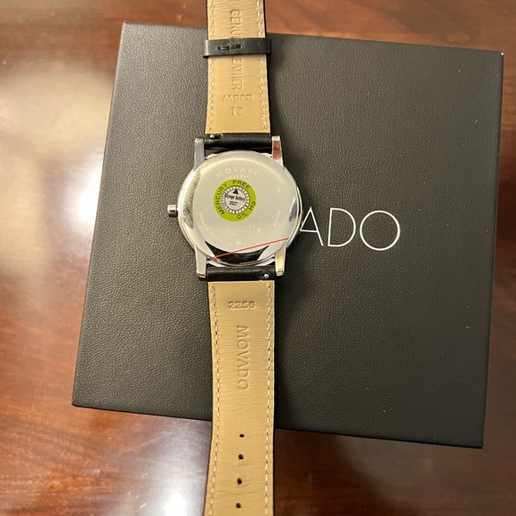 Movado museum watch - Picture 7 of 13